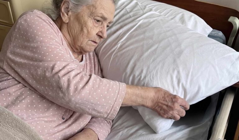 A Nurse Called Me About a Dying Woman Who Kept Asking for Me — What She Pulled from Under Her Pillow Brought Me to Tears