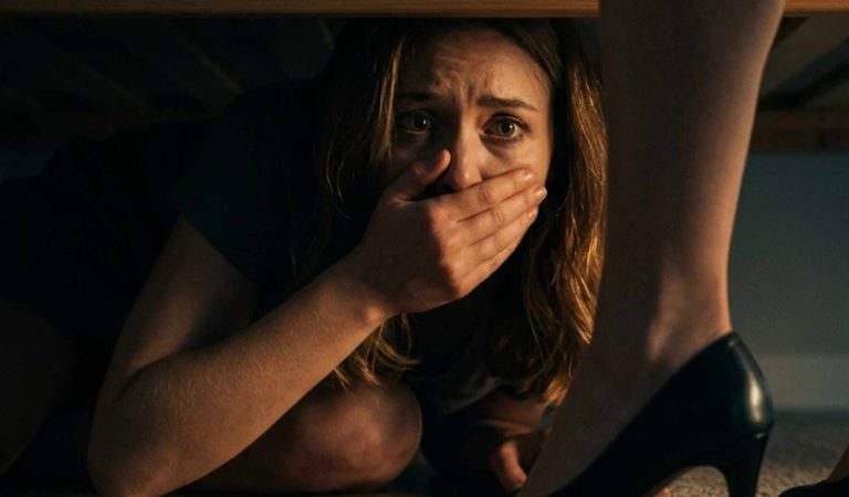 I lived alone, yet my neighbor heard a woman begging for help inside my house every day — so I hid under the bed and heard someone whisper my name